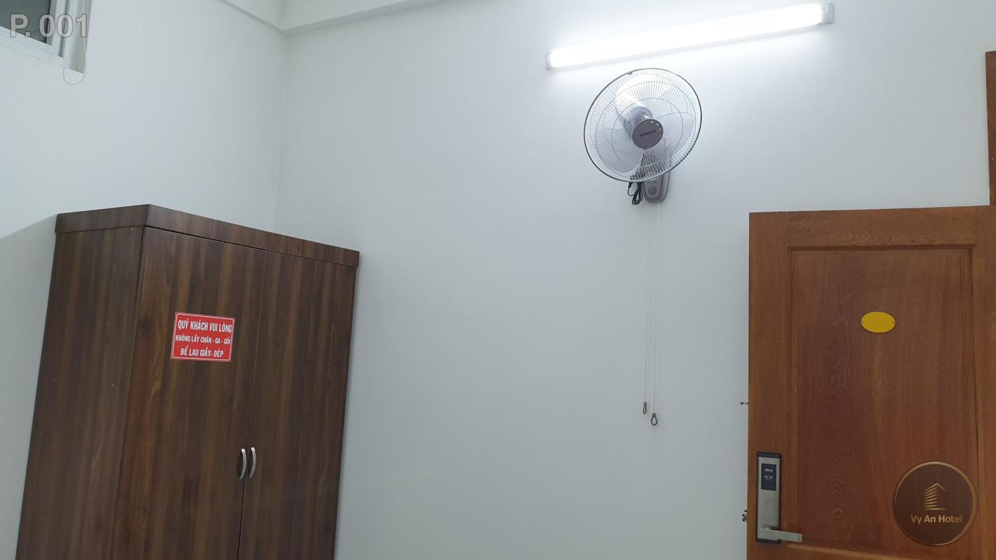 Vy An Hotel 保禄 外观 照片