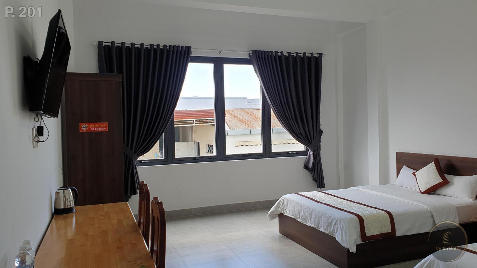 Vy An Hotel 保禄 外观 照片